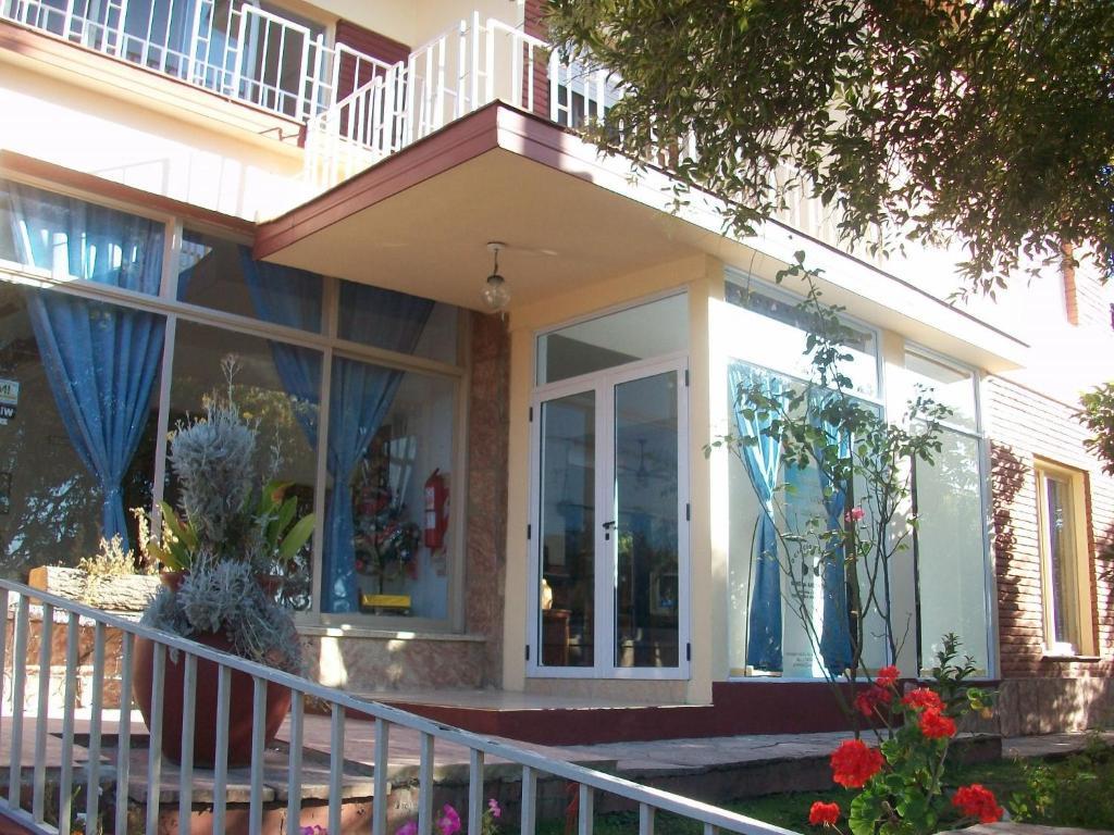 Hotel Aoma Villa Carlos Paz Exterior foto